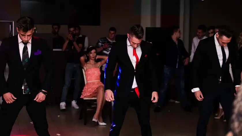 striperi burlacite in Bucuresti